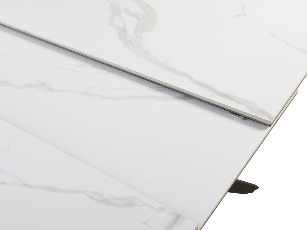 Ištiesiamas stalas COSMO