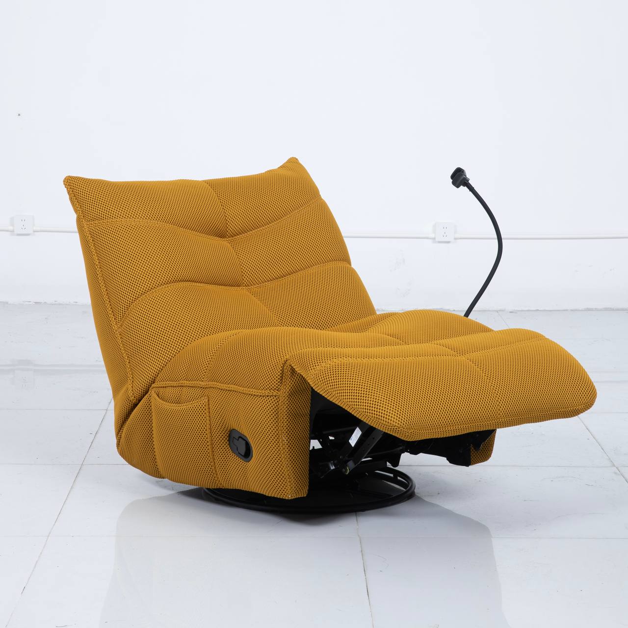 Poilsio krėslas PATRICK