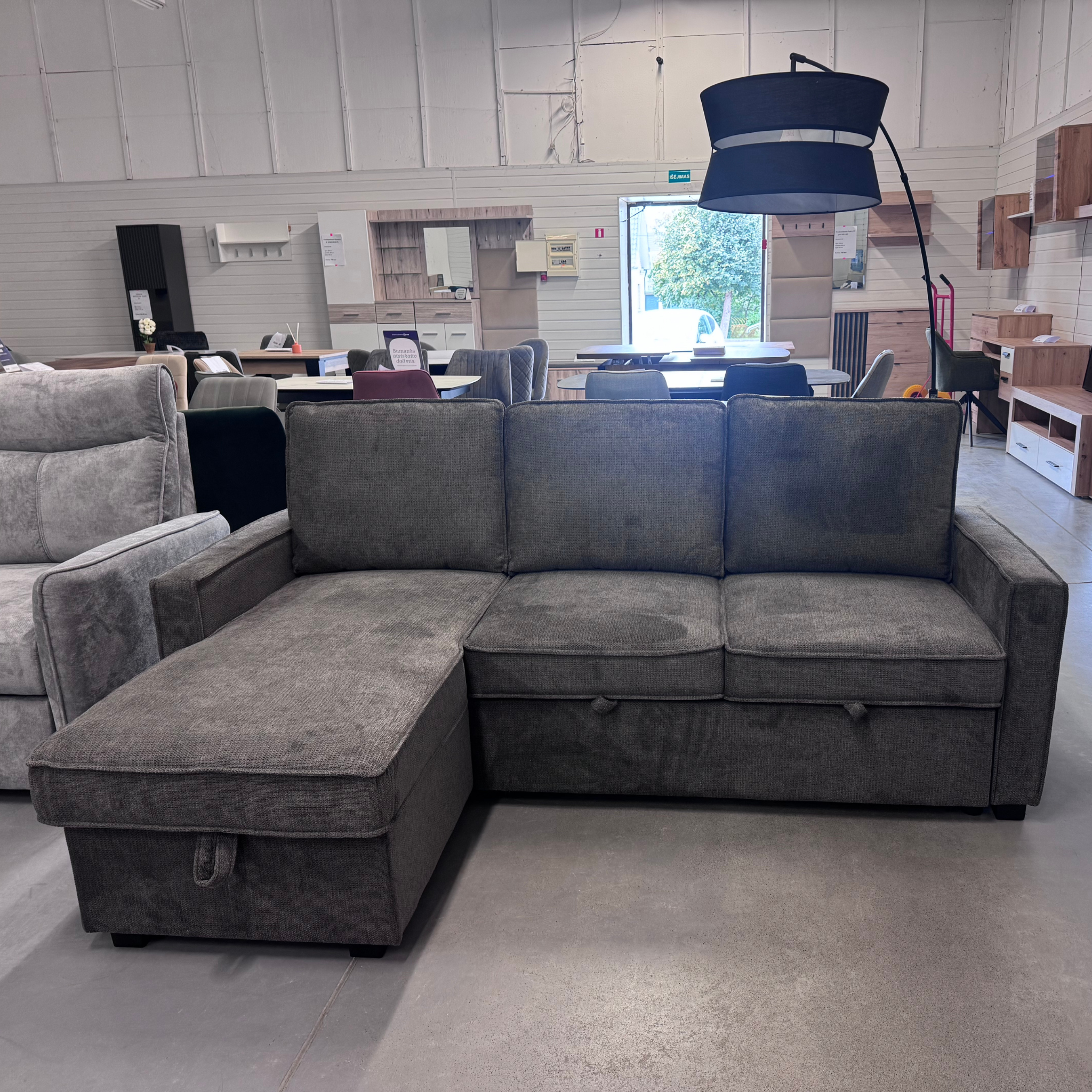 Minkštas kampas CLEO